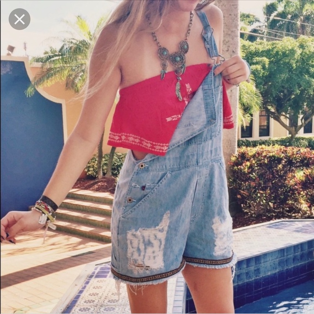 LF House of Three Bandana Crop